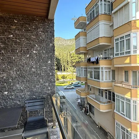 Center Royal Premium דירה *