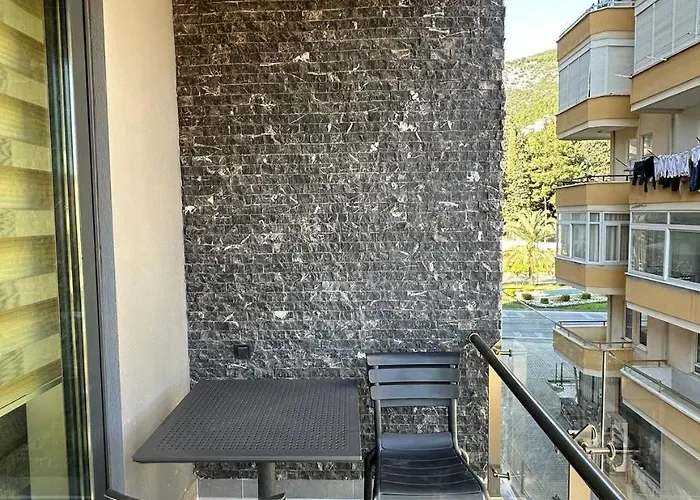 Center Royal Premium *